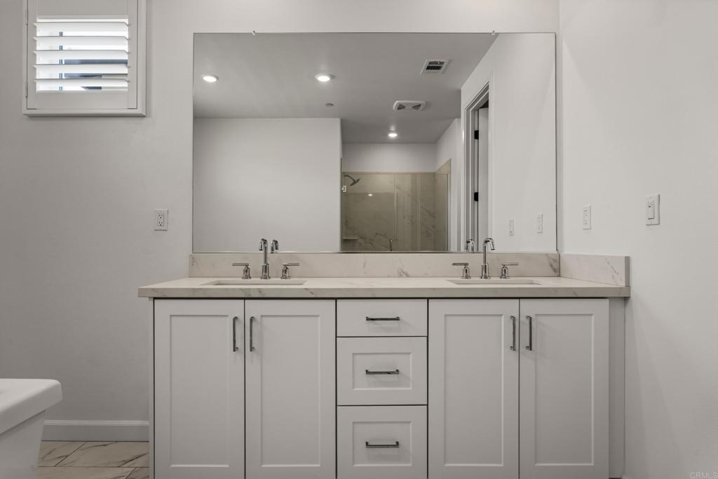 444 Bunsen Street Property Photo 24