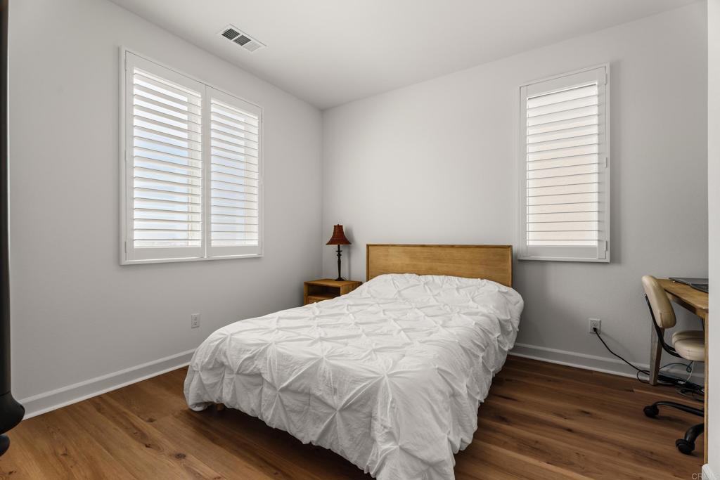 444 Bunsen Street Property Photo 26