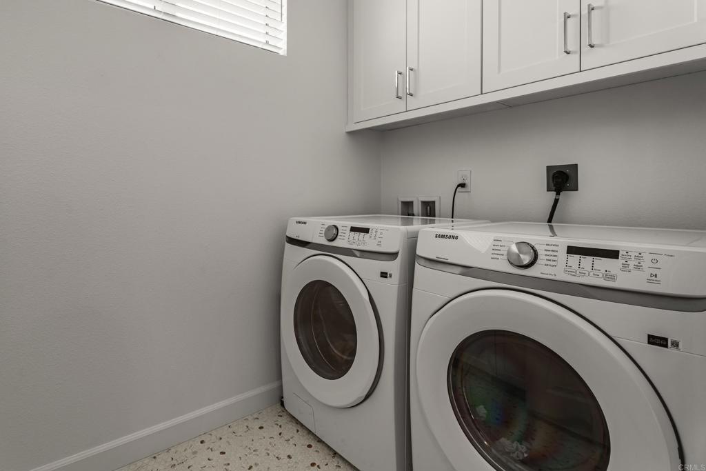 444 Bunsen Street Property Photo 32