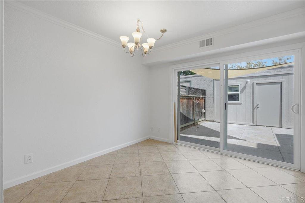 9457 Carlton Oaks Drive B Property Photo 5