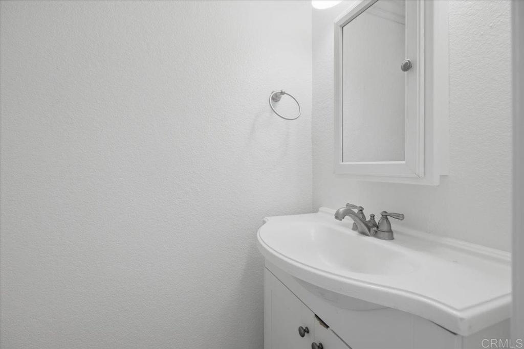 9457 Carlton Oaks Drive B Property Photo 10