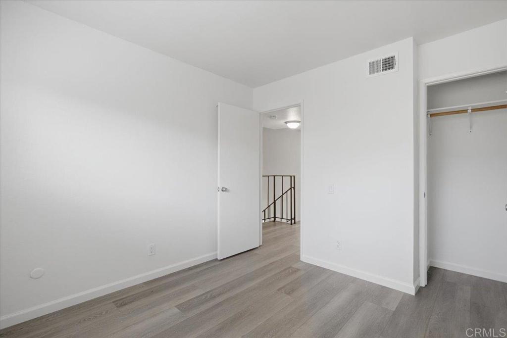 9457 Carlton Oaks Drive B Property Photo 16
