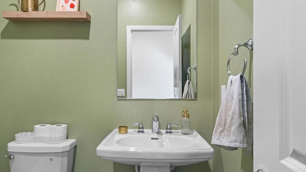 36862 Diego Springs Avenue Property Photo 7
