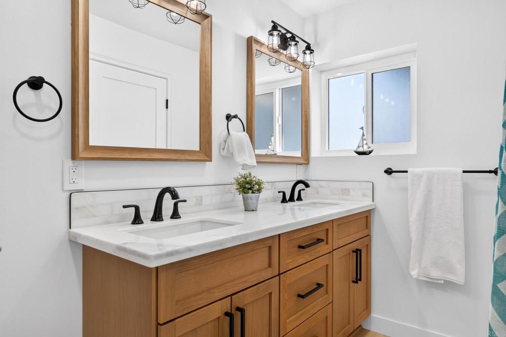 1366 Far Valley Road Property Photo 11