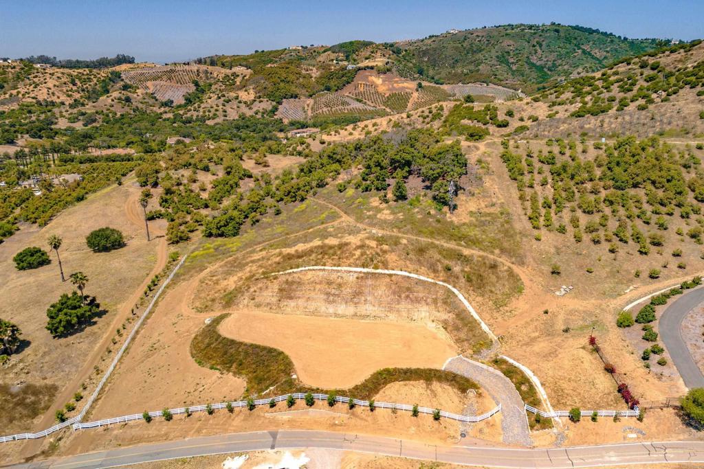44867 Via Horca Property Photo 9