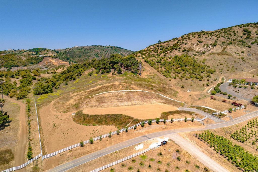 44867 Via Horca Property Photo 10