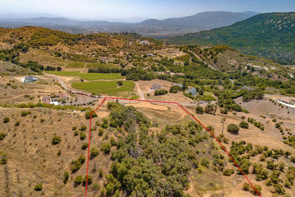 44867 Via Horca Property Photo 15