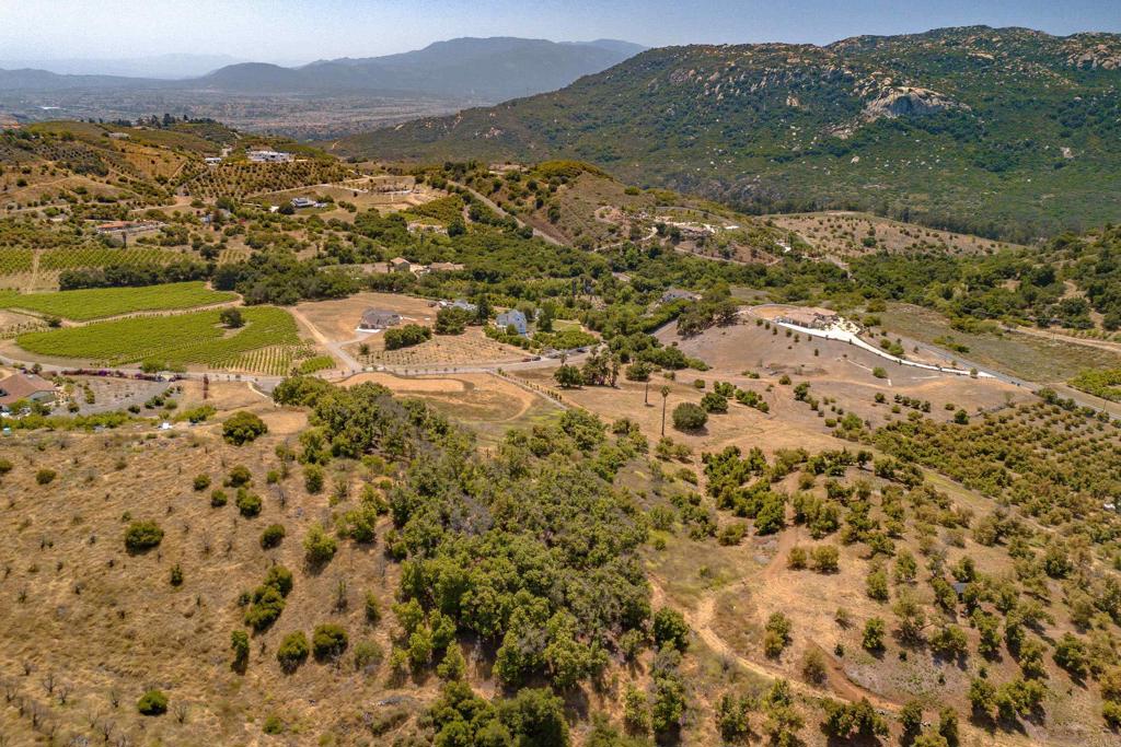 44867 Via Horca Property Photo 16