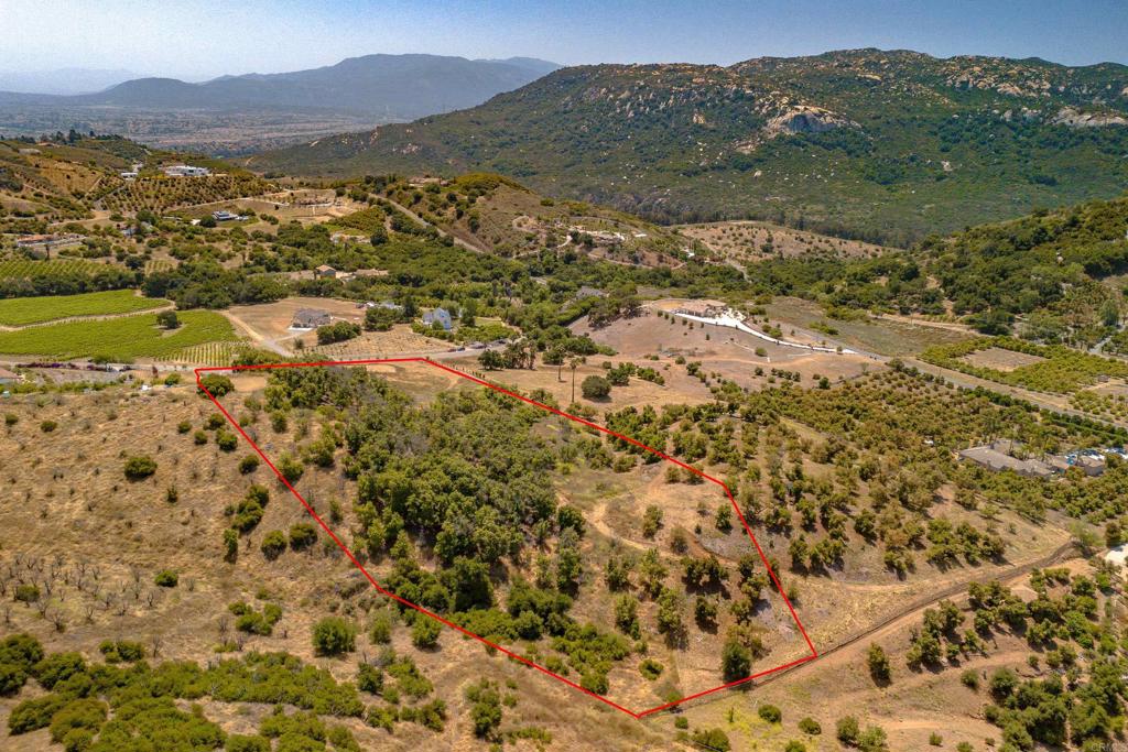 44867 Via Horca Property Photo 18