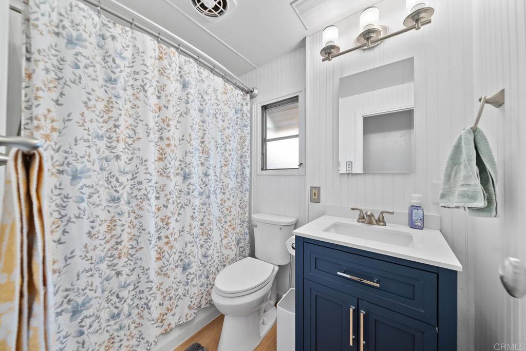 8 Angelus Avenue Property Photo 15