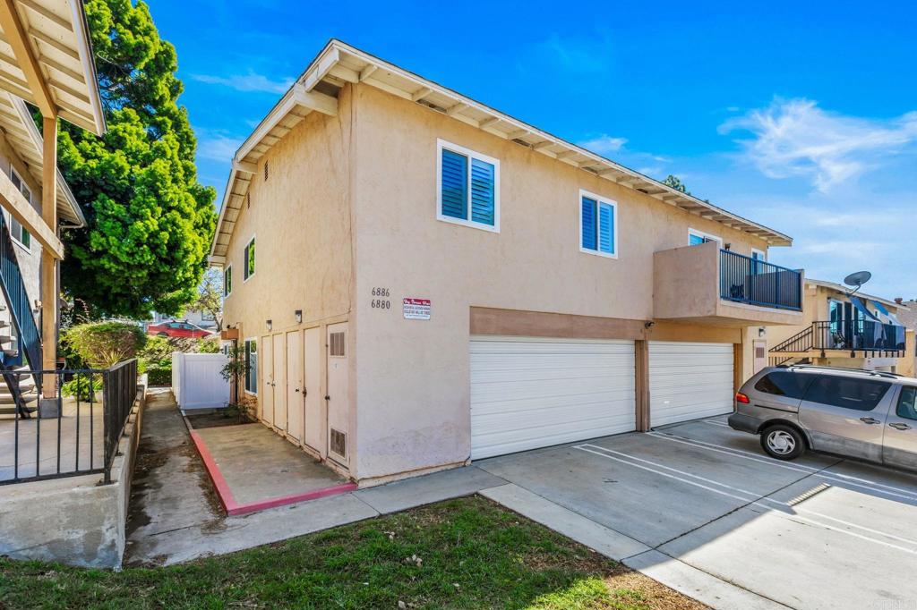 6886 Parkside Avenue Property Photo 1