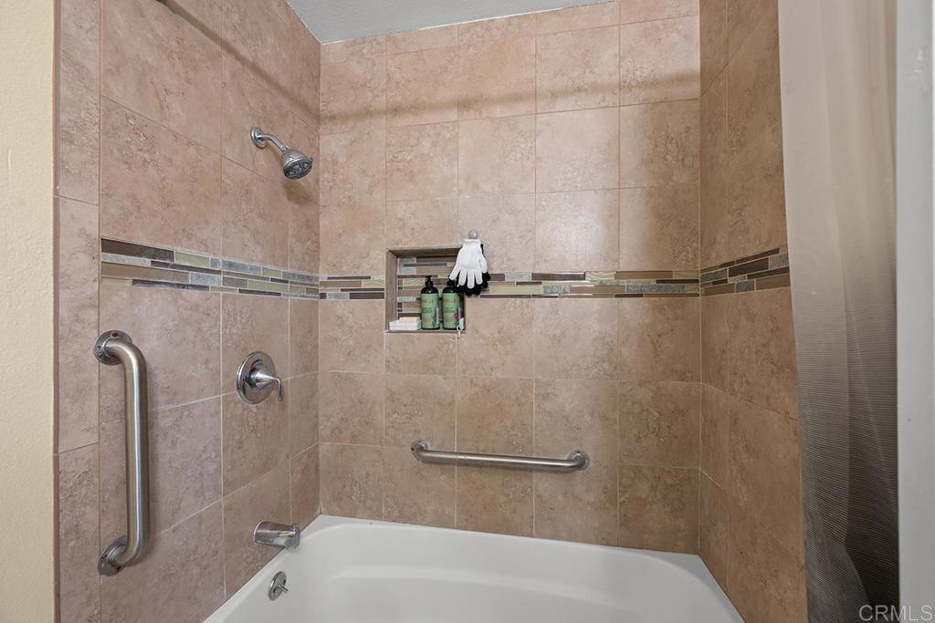 3563 Forest Glen Road Property Photo 28