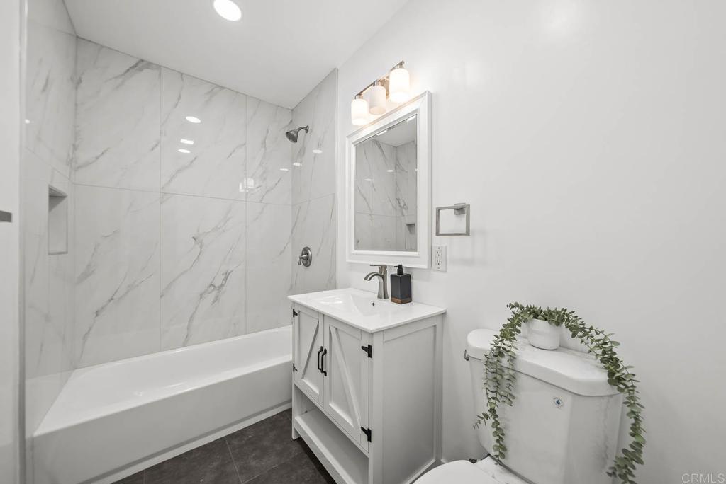 4733 Soria Drive Property Photo 20
