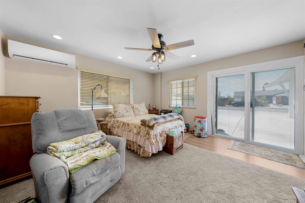 8314 Lake Gaby Avenue Property Photo 17