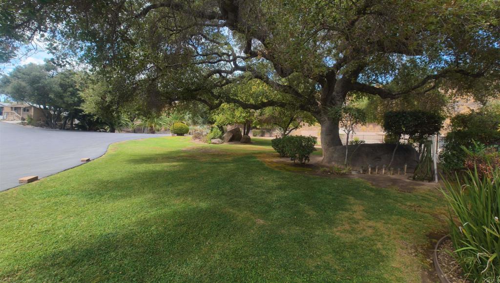 2400 Alpine Blvd 11 Property Photo 24