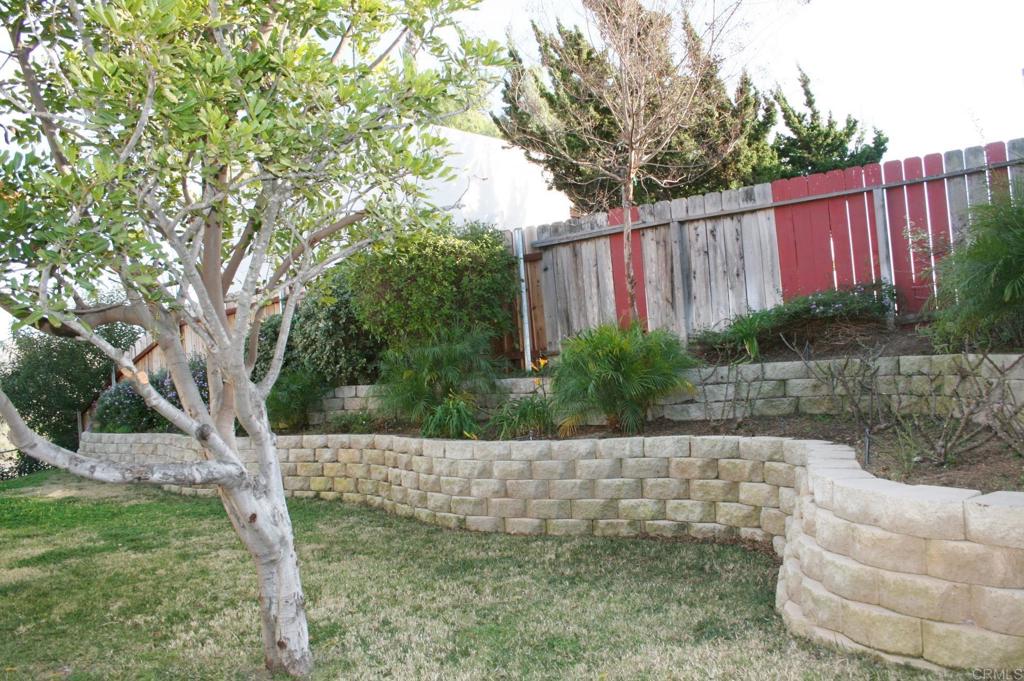 1595 Zephyr Ave Property Photo 6