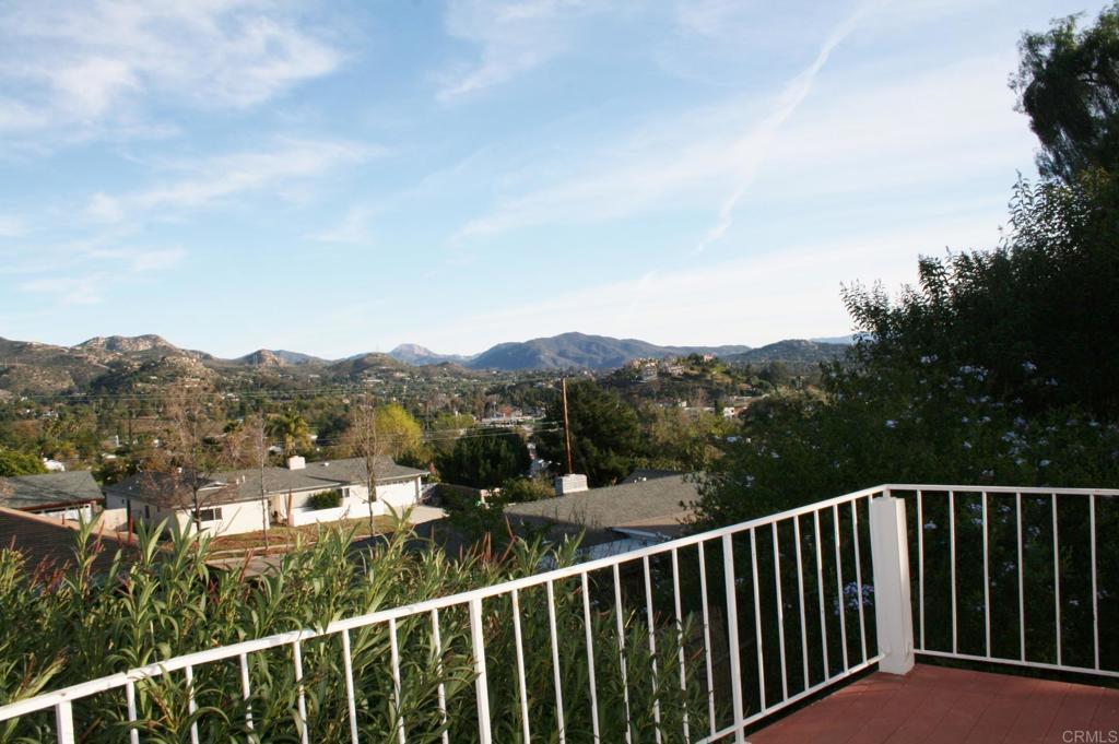 1595 Zephyr Ave Property Photo 8