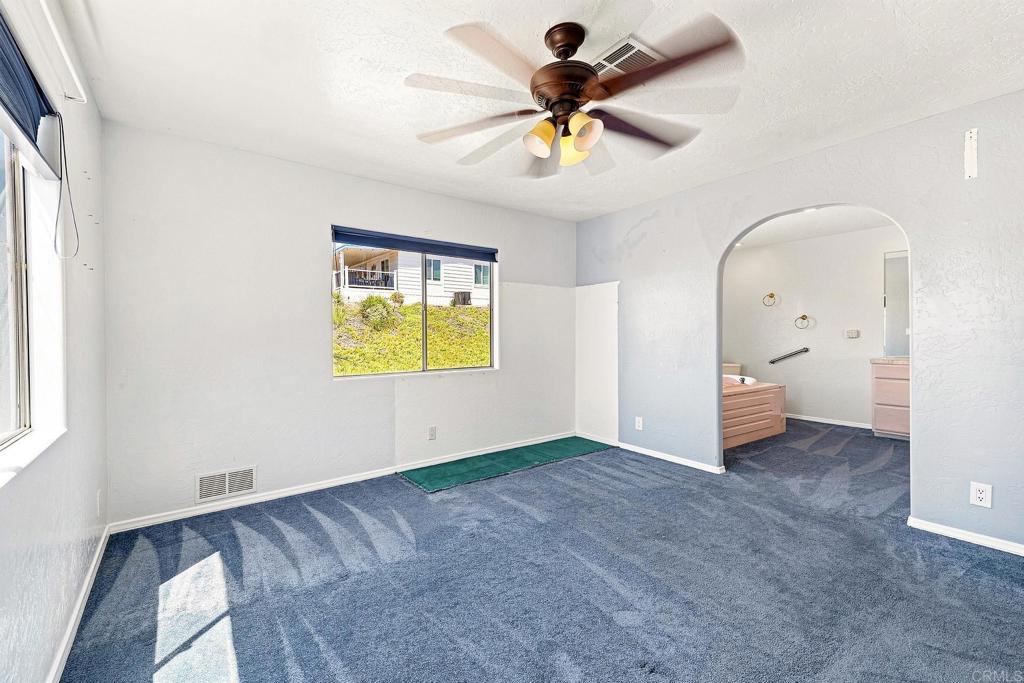 275 S Worthington Street 59 Property Photo 31