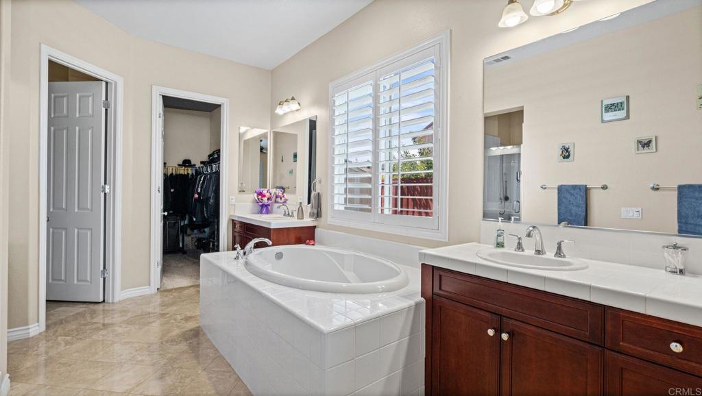 33982 Baystone Street Property Photo 22