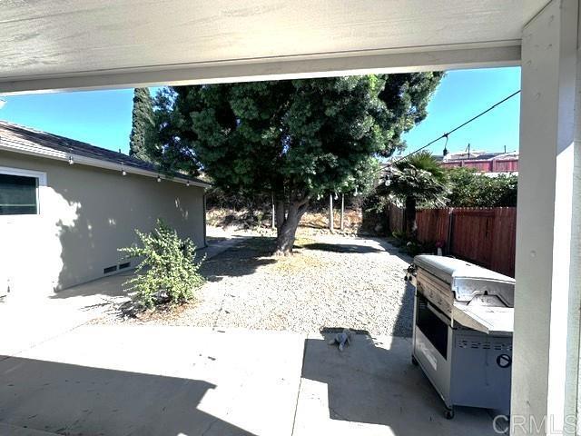 1792 Elmhurst Street Property Photo 14