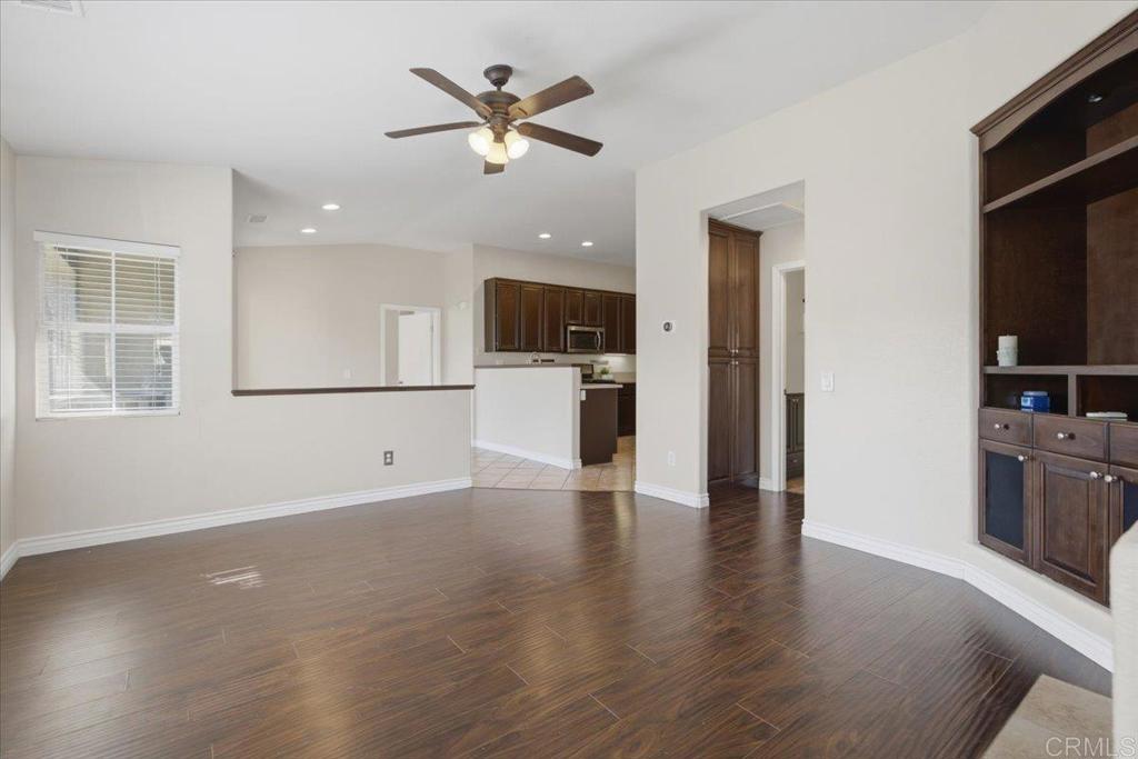 1236 Aruba 8 Property Photo 6