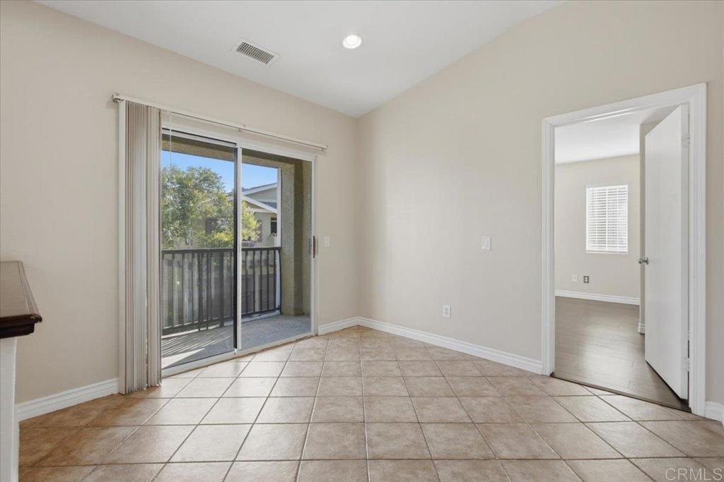 1236 Aruba 8 Property Photo 9