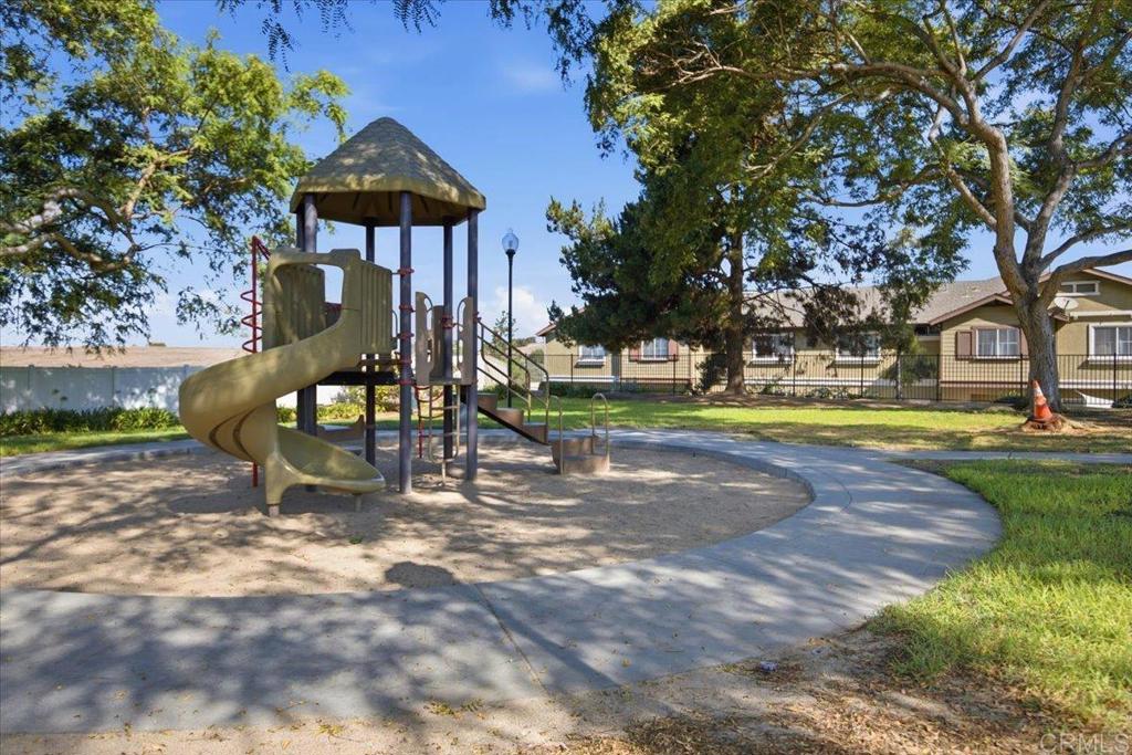 1236 Aruba 8 Property Photo 26