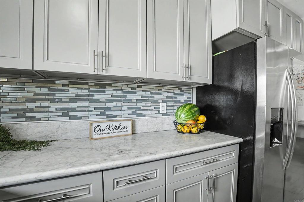 792 Piccard Avenue Property Photo 11
