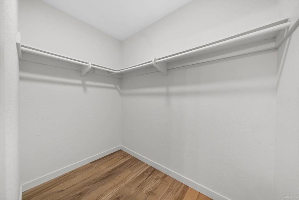 3825 Van Dyke Ave Apt 3 Property Photo 24