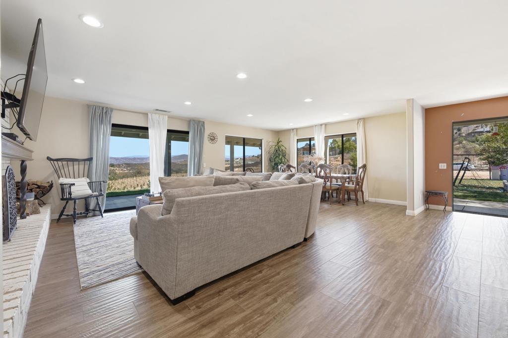 15349 Highland Valley Road Property Photo 6