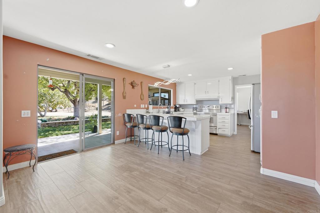 15349 Highland Valley Road Property Photo 12