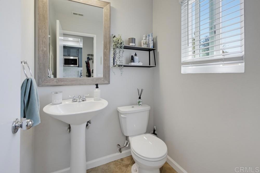 2373 Kings View Circle Property Photo 9