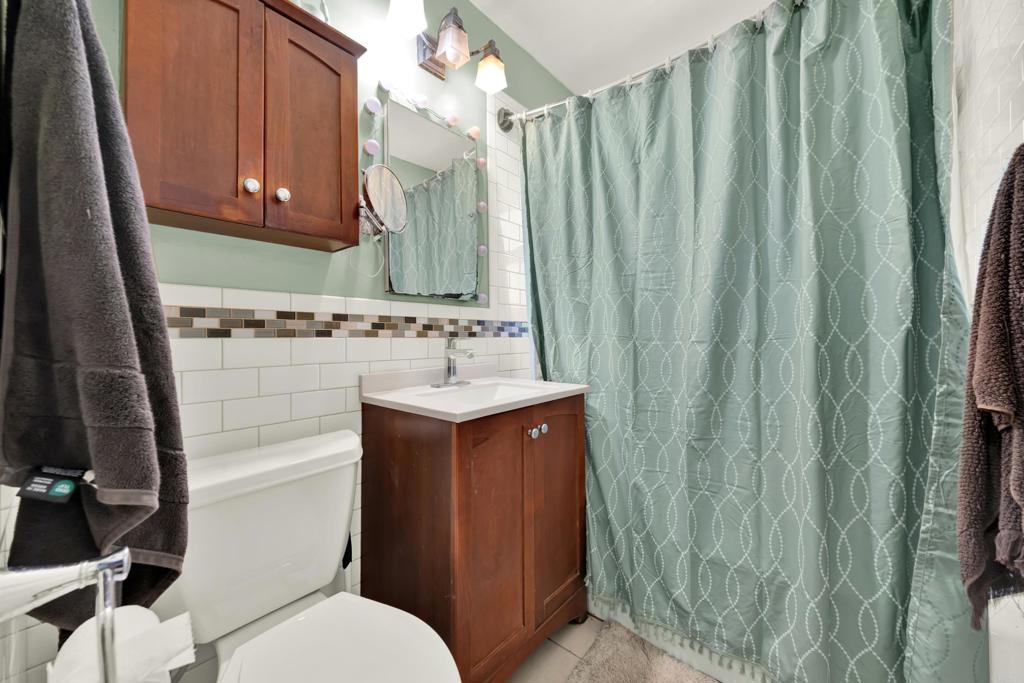 7008 Hybeth Drive Property Photo 23