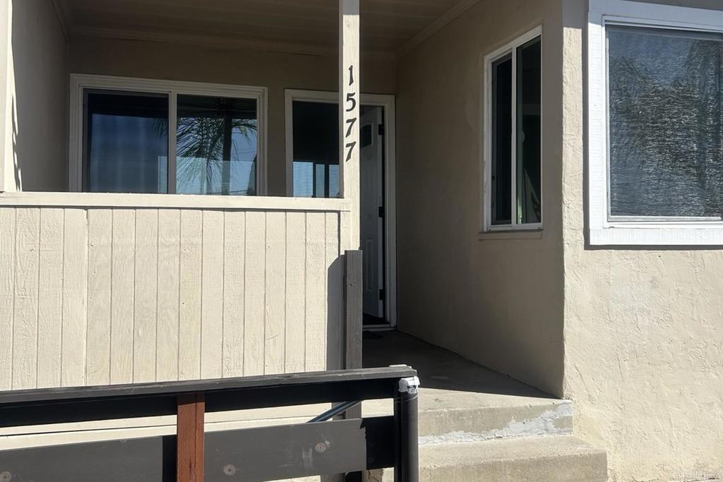 1575 77 Skyline Drive Property Photo 2