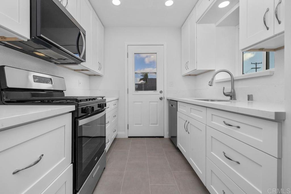703 Hemlock Avenue Property Photo 11