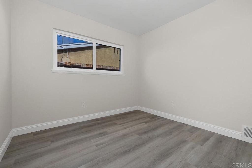 703 Hemlock Avenue Property Photo 24