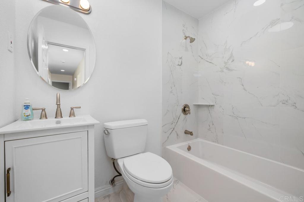 703 Hemlock Avenue Property Photo 26
