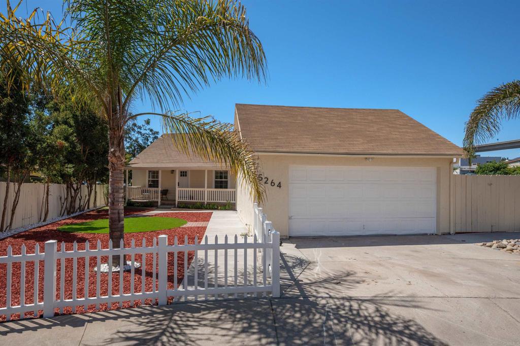 5264 Wood Street Property Photo 3