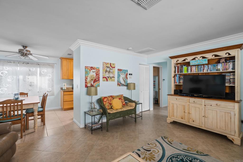 1052 Isabella Avenue Property Photo 8