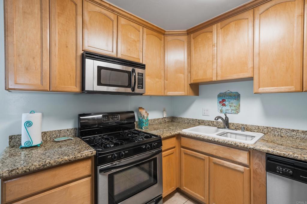 1052 Isabella Avenue Property Photo 12