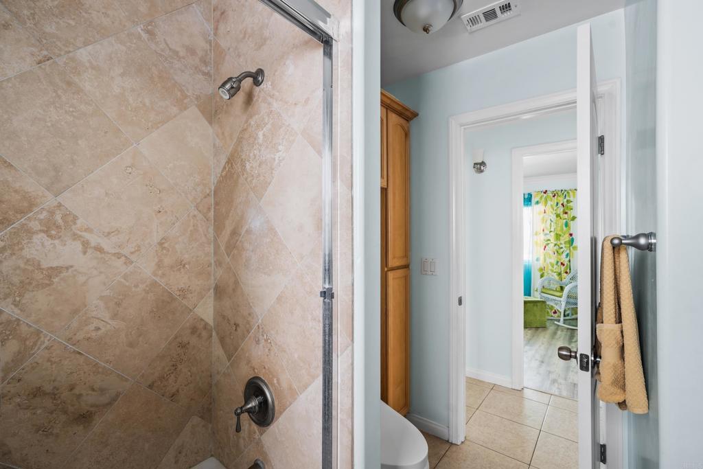 1052 Isabella Avenue Property Photo 21