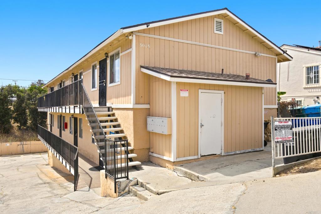 3018 44th Street Property Photo 1
