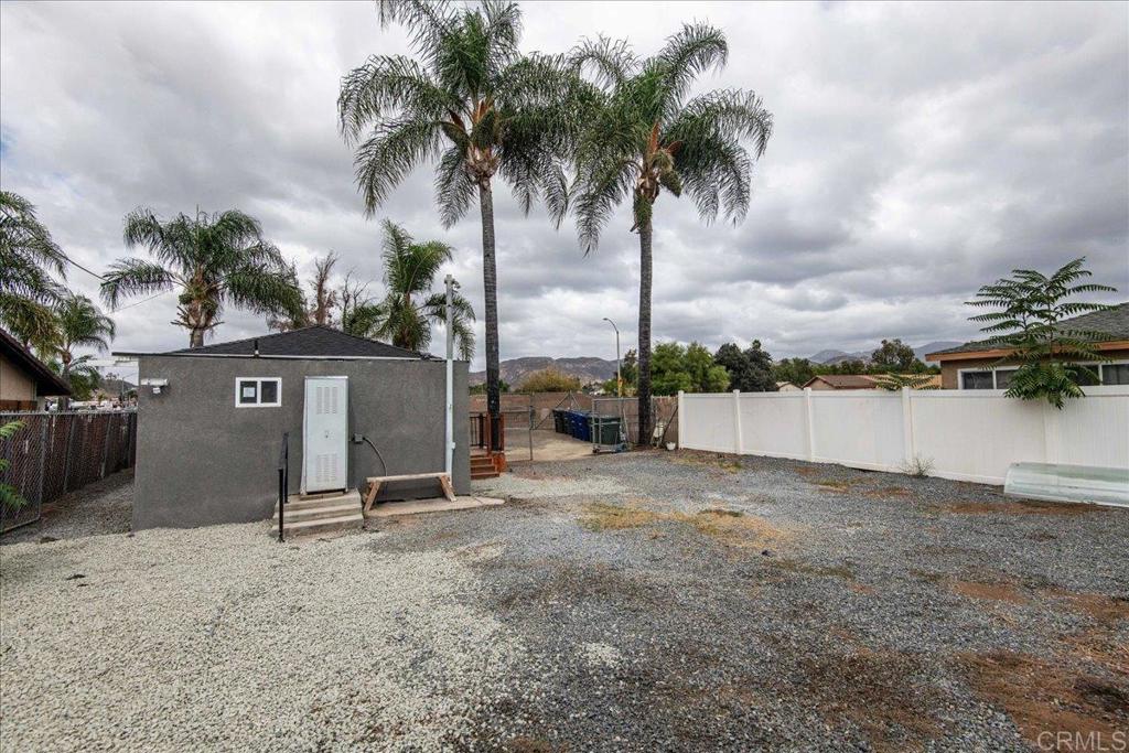 9742 Los Coches Rd Property Photo 15