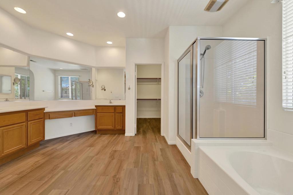 43772 Corte Villena Property Photo 40
