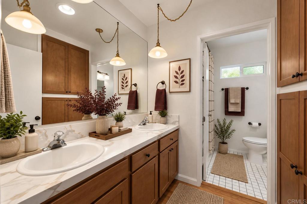 6477 Winona Avenue Property Photo 24