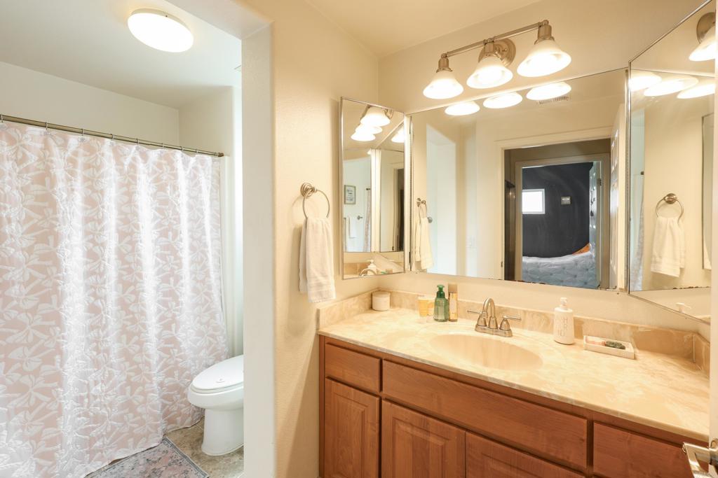 2724 Lake Pointe Drive 239 Property Photo 16