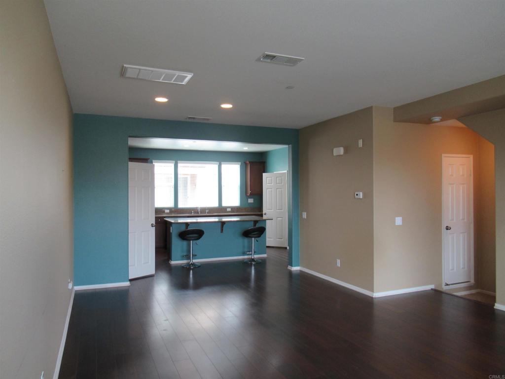 1310 Calabria Street Property Photo 8