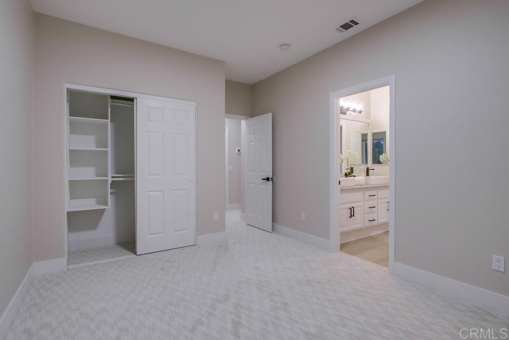 11256 Sherrard Way Property Photo 17