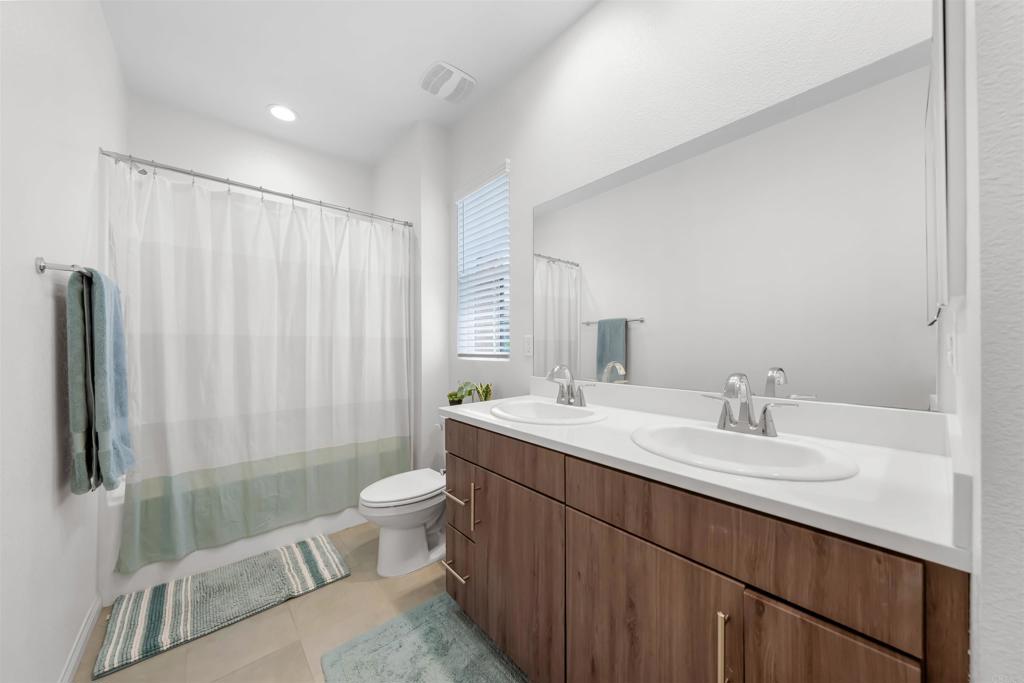 10529 Graphite Street Property Photo 13