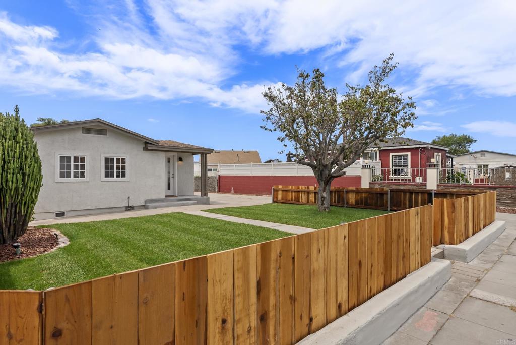 4779 Castle Avenue Property Photo 1